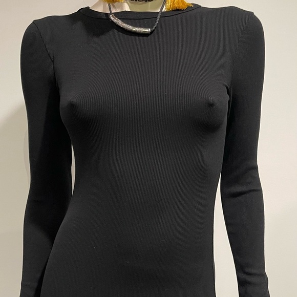 SKIMS - Picture 3 of 8